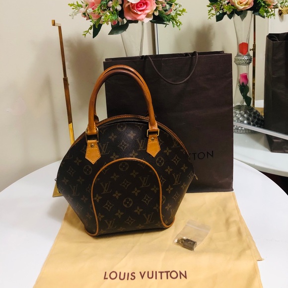 💯Authentic Ellipse PM (Authenticated by poshmark) - Picture 1 of 12